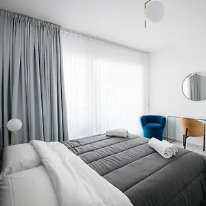 Art By Holidays Apartment Taormina
